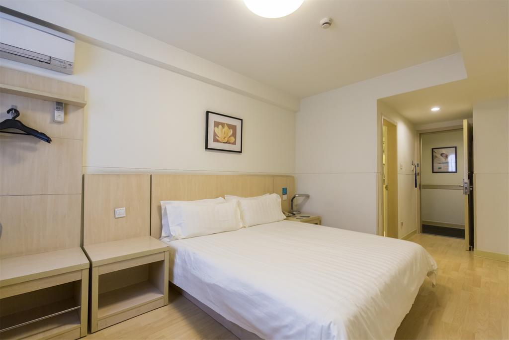 Jinjiang Inn Shanghai Maotai Road Exterior photo